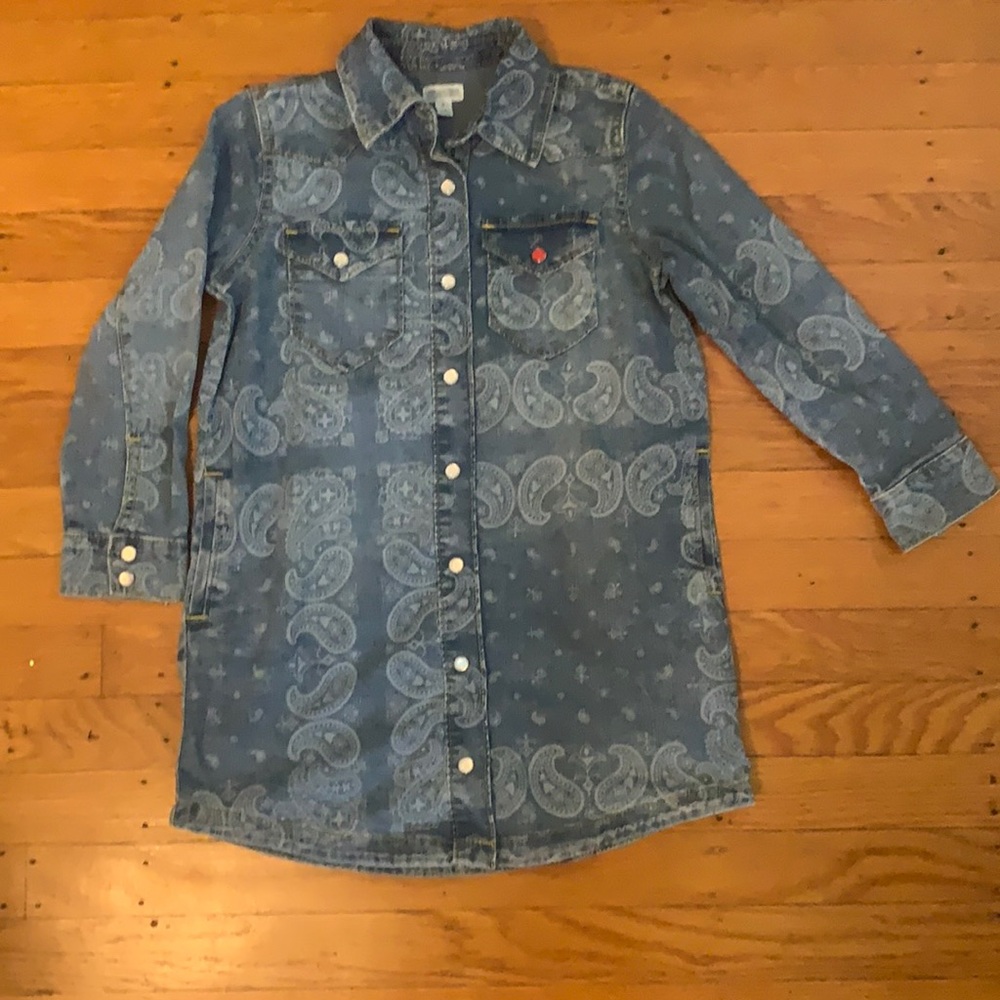 Girl’s dress